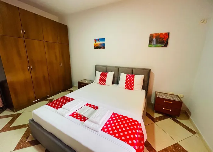 Liza's 3 Bedroom Appartement