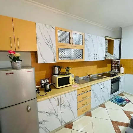 Liza's 3 Bedroom Daire *