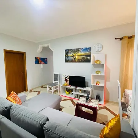 Liza's 3 Bedroom Avlonya