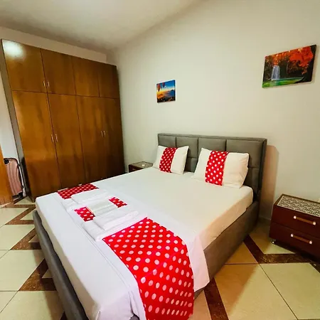 Liza's 3 Bedroom * Vlore